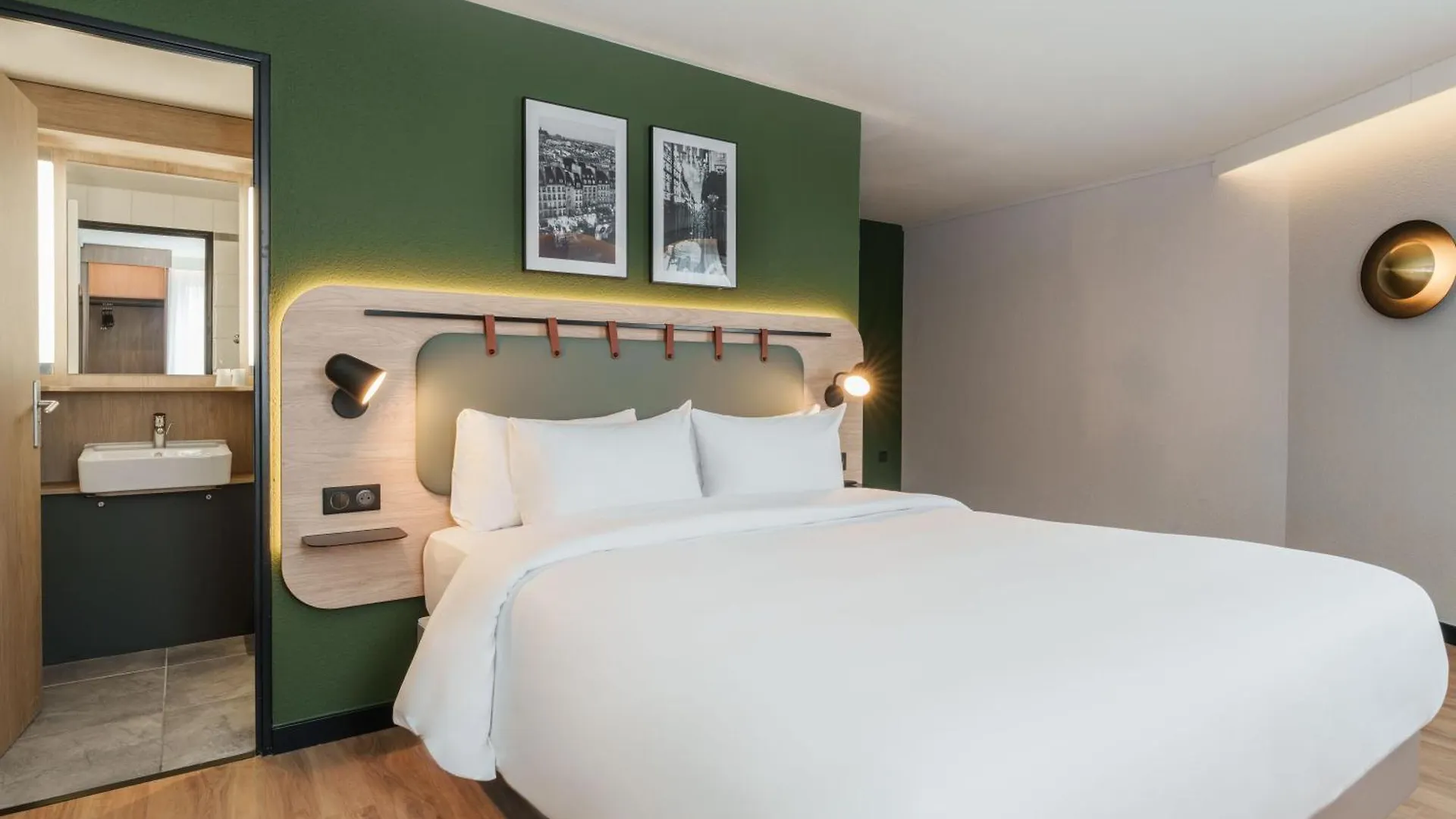 Campanile Prime Paris 19 - La Villette Hotel