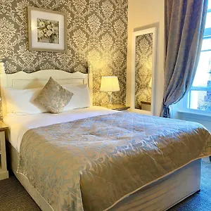 Baggot Court Townhouse Hotel Dublin