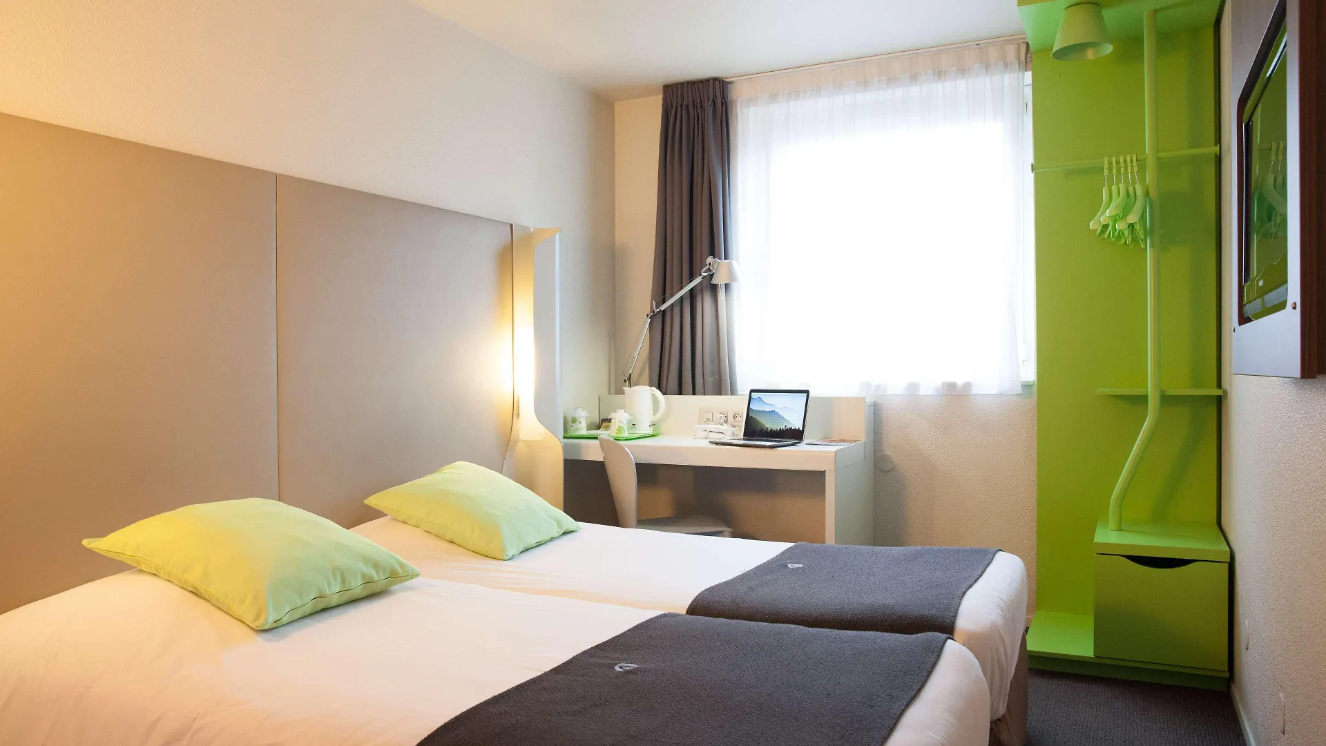 Campanile Prime Paris 19 - La Villette Hotel