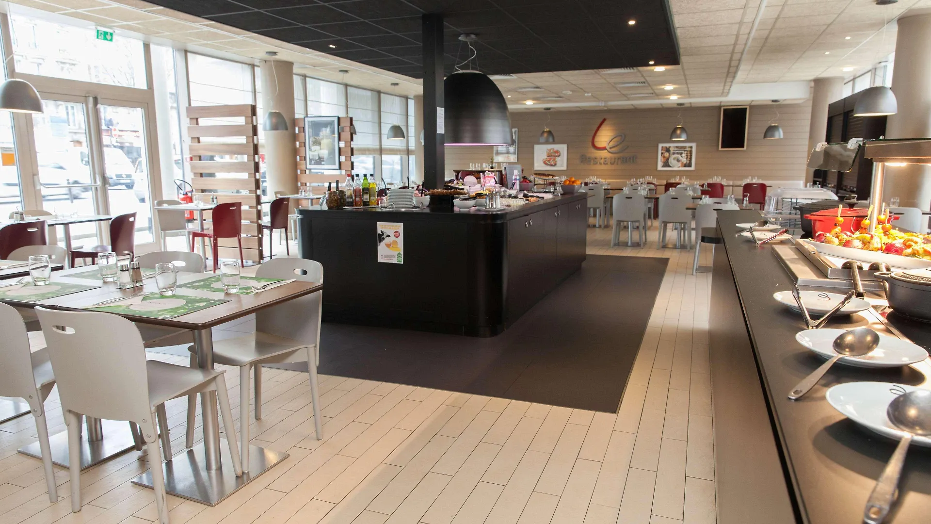 Campanile Prime Paris 19 - La Villette Hotel