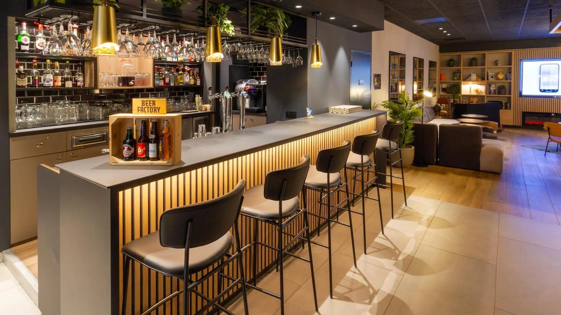 Hotel Campanile Prime Paris 19 - La Villette